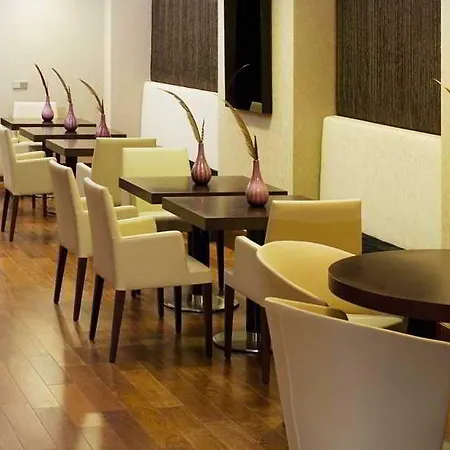 Nh Hotel Poznan