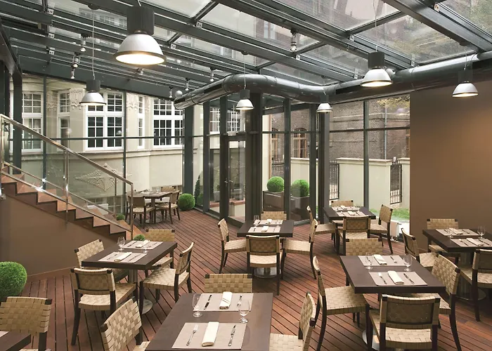 Nh 4* Познань