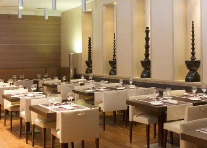 Отель Nh Познань